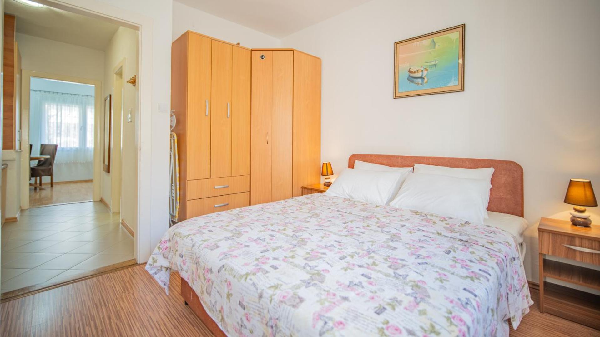 Apartmani Ana تيفات المظهر الخارجي الصورة