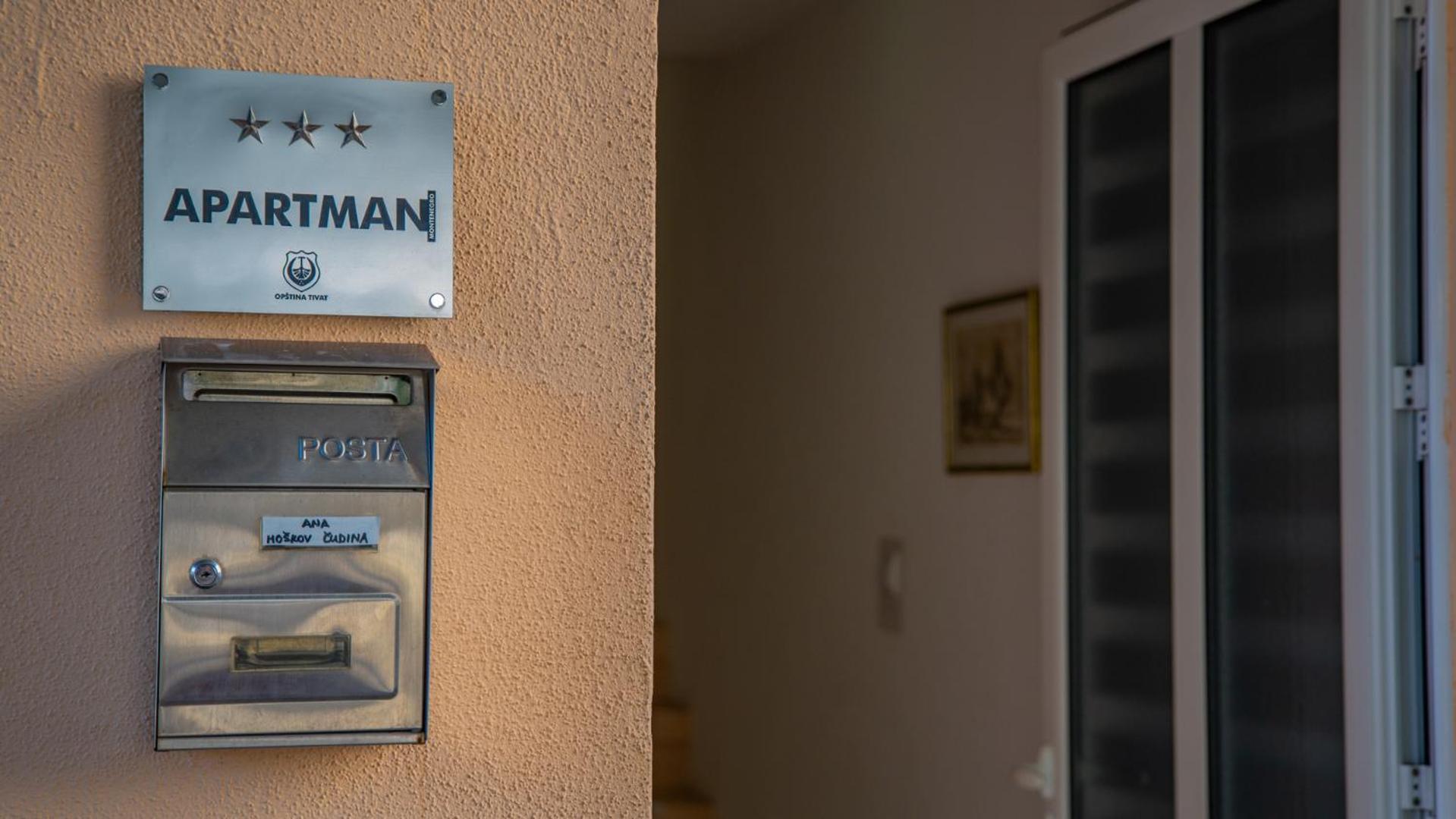 Apartmani Ana تيفات المظهر الخارجي الصورة